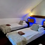 Fészek - Nest Couette-café 3*