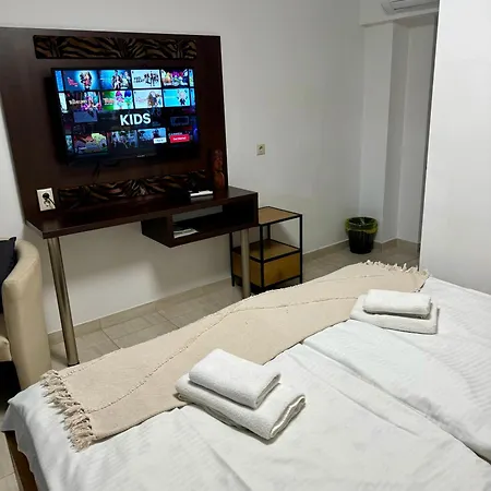 Bed & Breakfast Feszek Fogado - Nest 2*