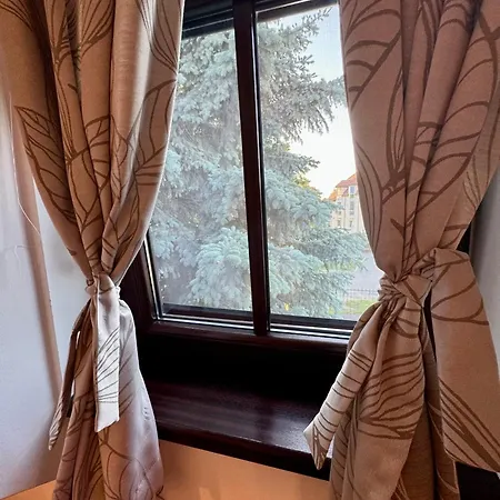 Bed & Breakfast Feszek Fogado - Nest 2*