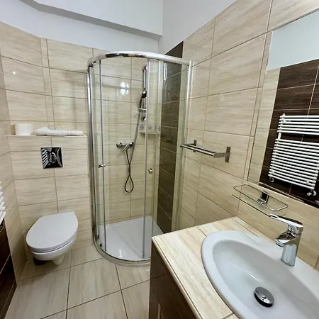 Feszek Fogado - Nest Bed & Breakfast
