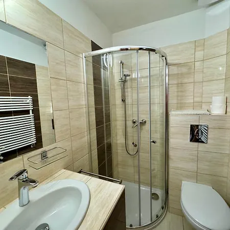 Bed & Breakfast Feszek Fogado - Nest Mosonmagyaróvár