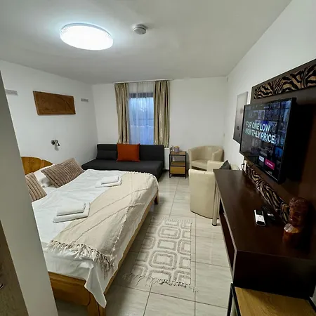 Bed & Breakfast Feszek Fogado - Nest Mosonmagyaróvár