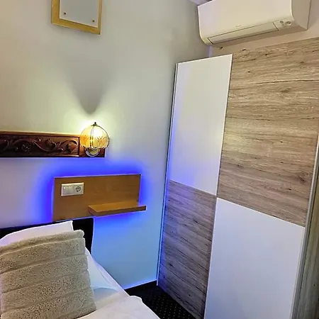Feszek Fogado - Nest 3*