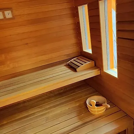 Feszek Fogado - Nest Bed and Breakfast Mosonmagyaróvár