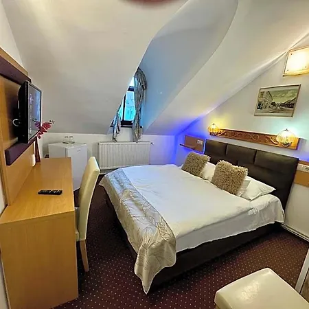 Bed and Breakfast Feszek Fogado - Nest