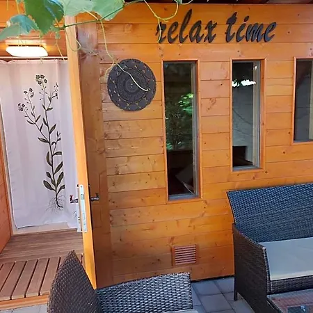 Feszek Fogado - Nest Bed and Breakfast Mosonmagyaróvár