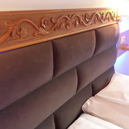 Bed & Breakfast Feszek Fogado - Nest Mosonmagyaróvár