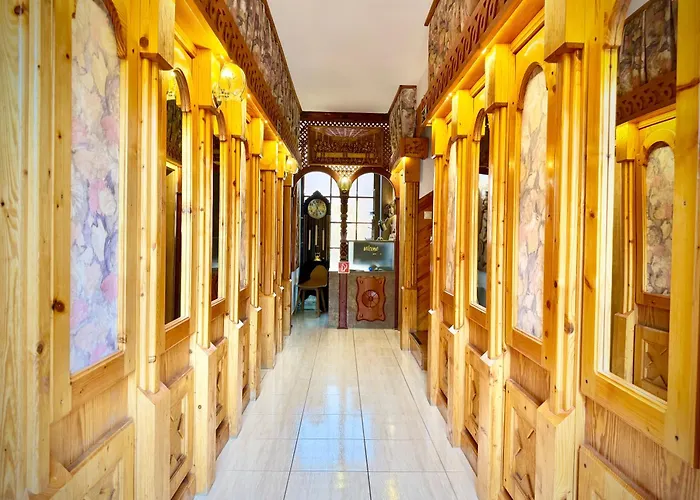 Feszek Fogado - Nest Bed & Breakfast 4*
